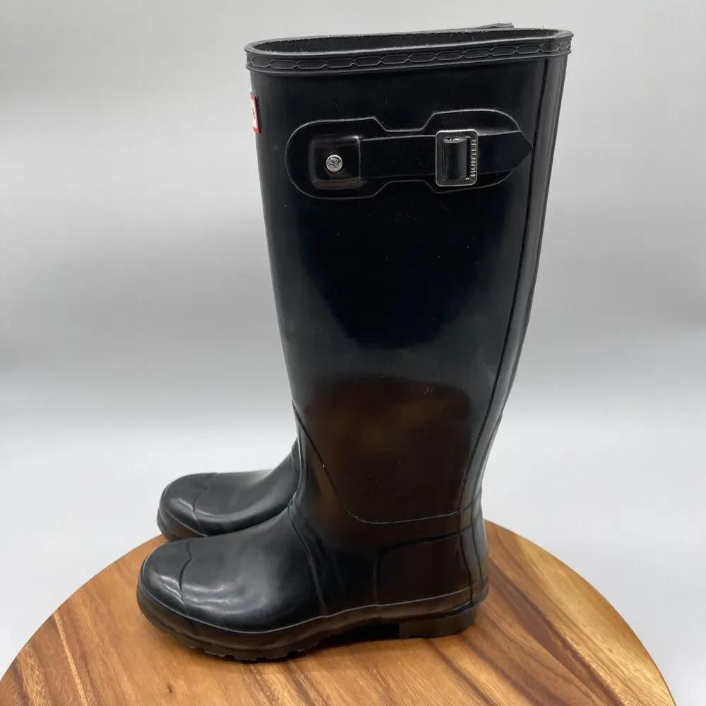 Hunter Boots Womens Size 7 Black Gloss Tall Rain Casual Waterproof Snow Shoes